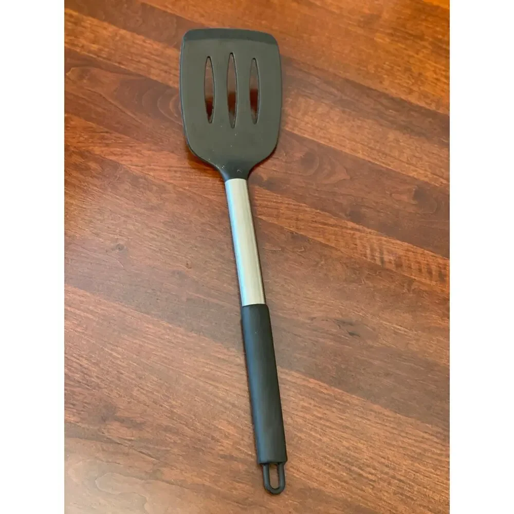 Kitchen Utensil Bundle – Whisks, Spatulas, Wooden Tongs & Rolling Pin